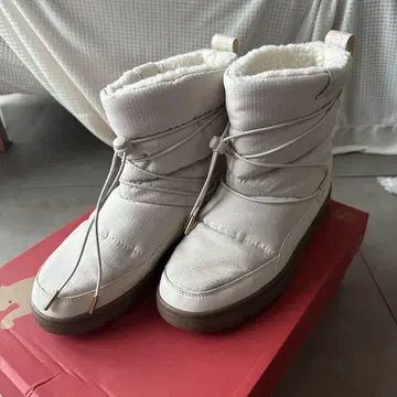 푸마 우먼 스노우 바에 부츠 24cm