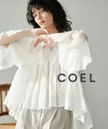 COEL 프릴 시어 블라우스 7부 소매