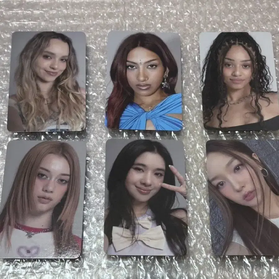 KATSEYE gnarly broadcast poca photocard 1 set wts on Bunjang
