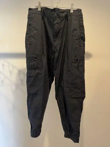 ALPHA M90 밀리터리 테이퍼드 카고 팬츠