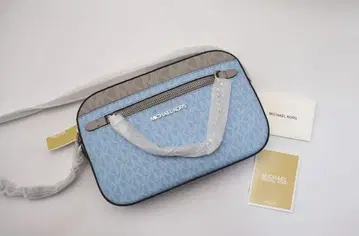 새상품 마이클코어스 JET SET ITEM 크로스 바디 MK 시그니처