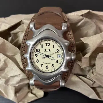 Oakley 안장 백 브라운 가죽