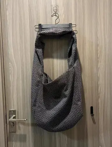 OMAR AFRIDI 25SS 숄더백