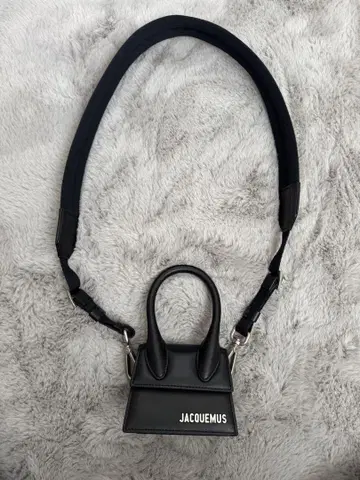 자크뮈스 블랙 숄더백