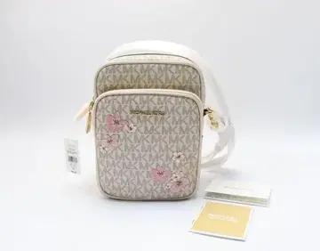 새상품 마이클코어스 JET SET TRAVEL 백 일본 한정판 사쿠라