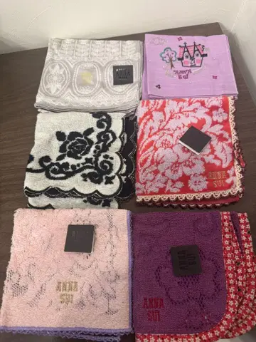 ANNA SUI 꽃무늬 손수건 세트