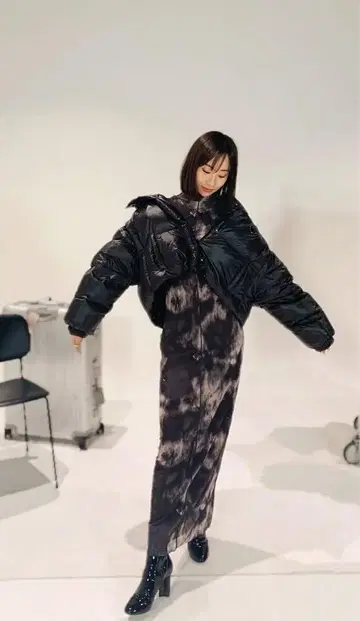 자라 타이다이 시어 원피스 프린티드 튤 드레스