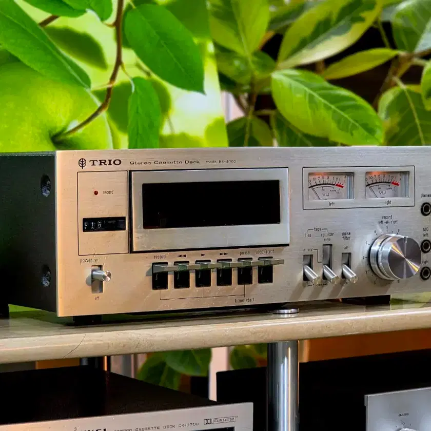 TRIO (Kenwood) KX-4000 Vintage Cassette Deck - Mint TRIO (Kenwood) KX-4000 Vintage Cassette Deck - Mint