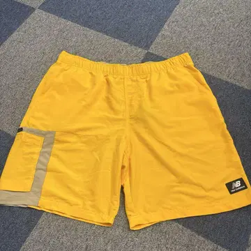 newbalance 하프 팬츠