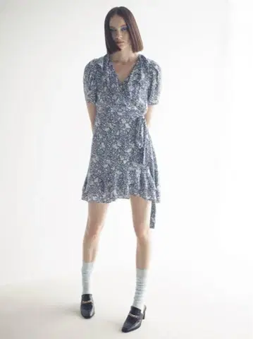 Snidel 꽃무늬 반팔 미니 원피스 사이즈 1