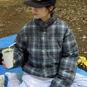 체크 다운 자켓