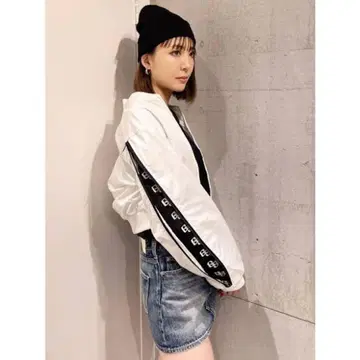 GYDA 2WAY GG 라인 블루종