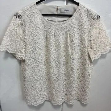 Leilian 아이보리 레이스 반팔 상의