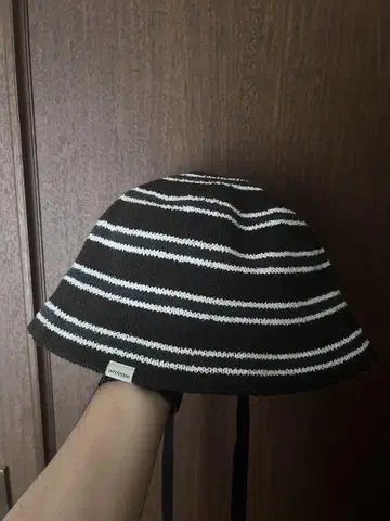 OVERIDE 스트라이프 버킷 햇