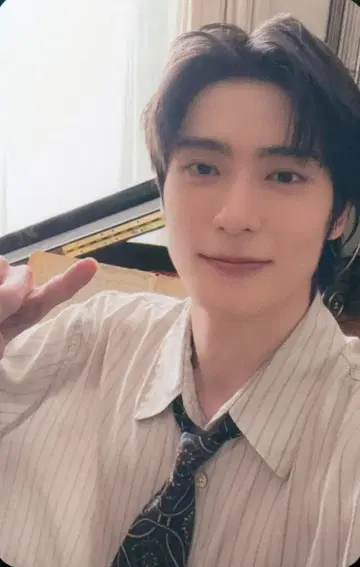 NCT 2021 mu-mo 재현 J