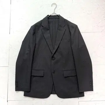 새상품급 유니클로 감동 자켓 M 다크 그레이