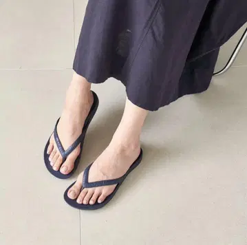 미사용 새상품 아치 서포트 플립플랍 24cm