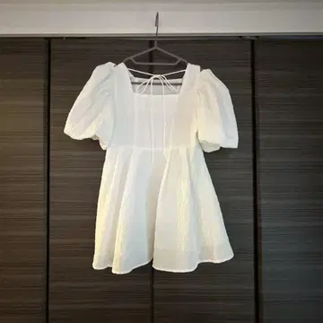셀포드 블라우스 화이트