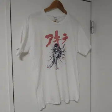 AKIRA 아키라 티셔츠