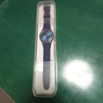 Swatch 블루 아날로그 시계 고무 벨트