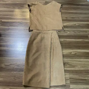 PLST 베이지 셋업 S