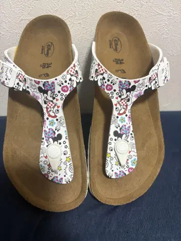 BIRKENSTOCK 디즈니 미니 마우스 샌들