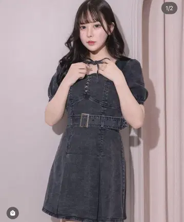 pium 플리츠 벨트 미니 원피스