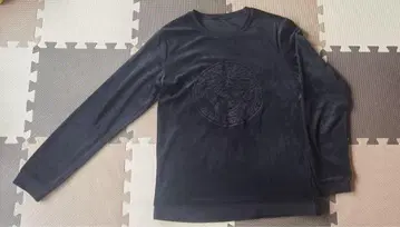 메두사 자수 블랙 트레이닝복