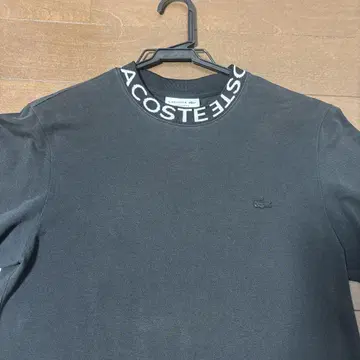 Lacoste 블랙 티셔츠 로고