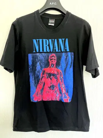 NIRVANA 티셔츠
