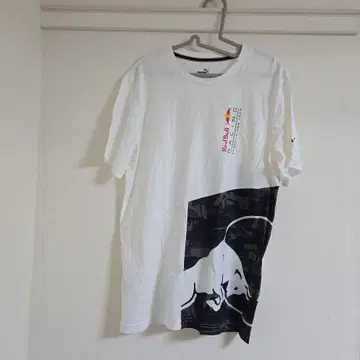 푸마 레드불 레이싱 티셔츠 M 사이즈