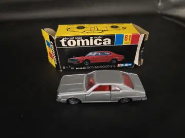 토미카 61-2-1 스카이라인 2000GT-ES 1978 각인