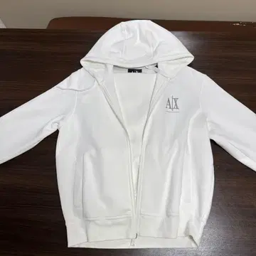 Armani Exchange 화이트 후디 S 사이즈