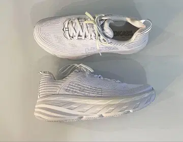 HOKA BONDAI 6 미사용품