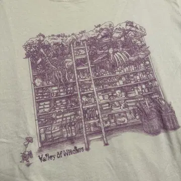 Ghibli Park Valley of Witches 티셔츠 M