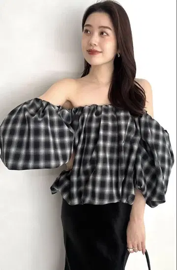 애뉴언스 새상품 볼륨 벌룬 탑스