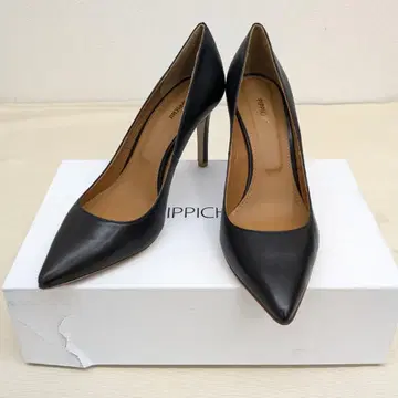 PIPPICHIC(피피시크)의 포인트 토 펌프스 미사용품입니다.