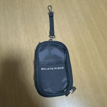 젤라토 피케 아크릴 스탠드 파우치 블랙