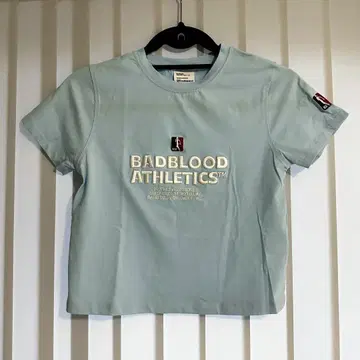 BADBLOOD ATHLETICS 숏 기장 티셔츠