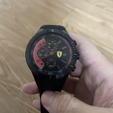 Ferrari 스쿠데리아 크로노그래프 손목시계 블랙/레드