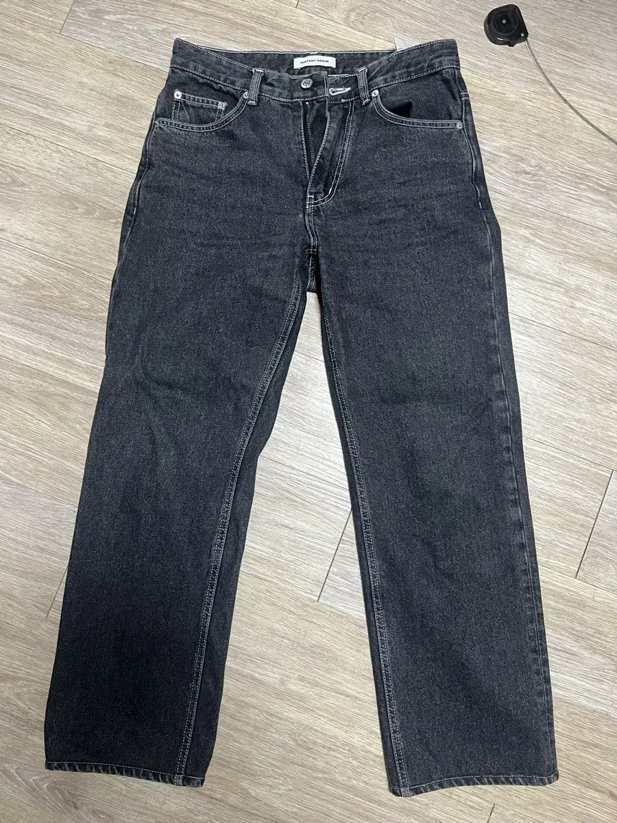 Branded 1967 Size 28