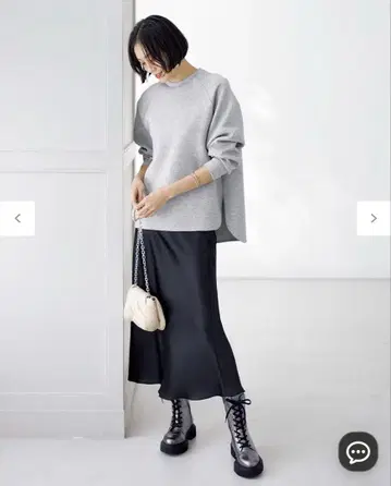 UNFILO 새틴 내로우 스커트