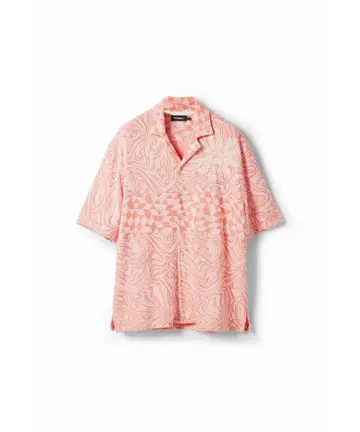 Desigual 오모리 모토타카 착용