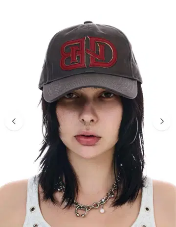 새상품 BEEDEN LEATHER LOGO BASIC CAP