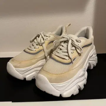 SLY 청키 밑창 스니커즈