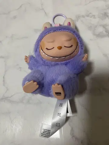 보라색 잠자는 캐릭터 봉제 인형