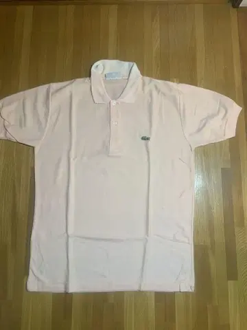 미니멀리스트 프랑스제 Lacoste 핑크 피케 셔츠