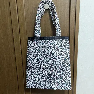 레스포 숄더백 레오파드 무늬