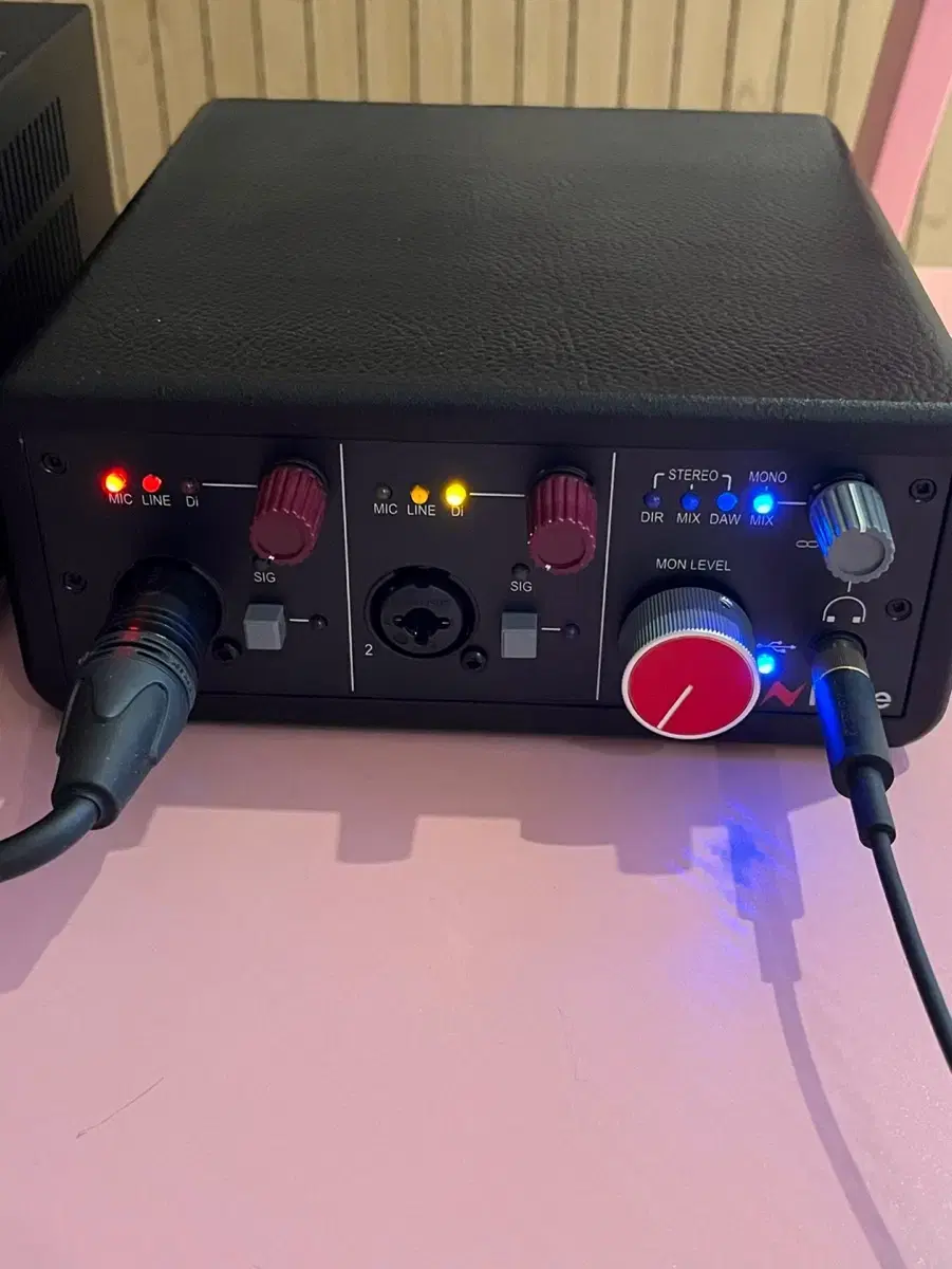 니브 AMS 88m 오디오인터페이스 프리앰프
