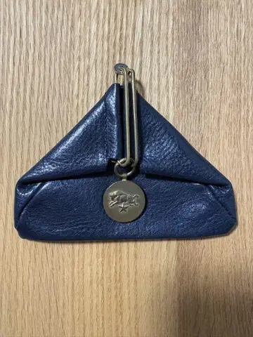 IL BISONTE 일비종떼 삼각형 코인 케이스 네이비
